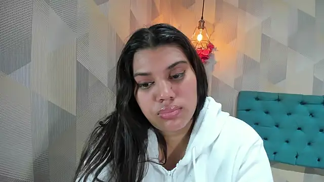 Snapshot of LindaBreeS chatting on 8, 6, 2026 LindaBreeS online show from 8, 6, 2026