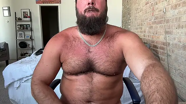 Snapshot of Barebackheat chatting on 1, 10, 2025 Barebackheat online show from 1, 10, 2025