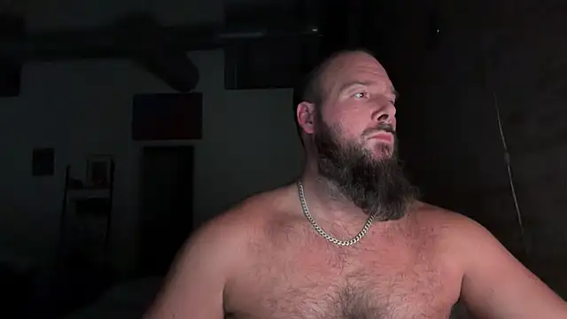 Snapshot of Barebackheat chatting on 24, 10, 2025 Barebackheat online show from 24, 10, 2025