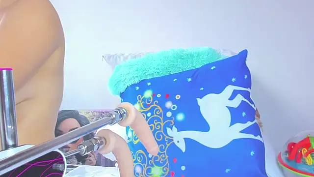 Ashley Miiller1 online show from 5, 3, 2025