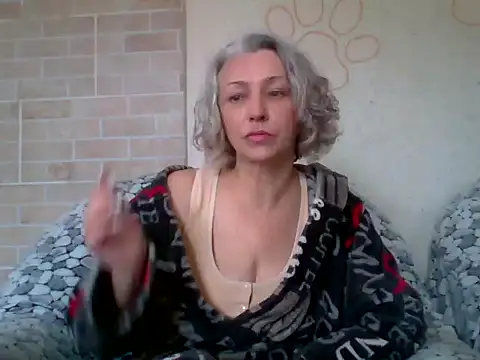 Lorie Carrie online show from 30, 5, 2026