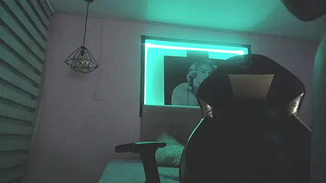 Andrea Ramos online show from 18, 3, 2025