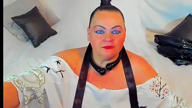 MilanaBiegert online show from 2, 1, 2025