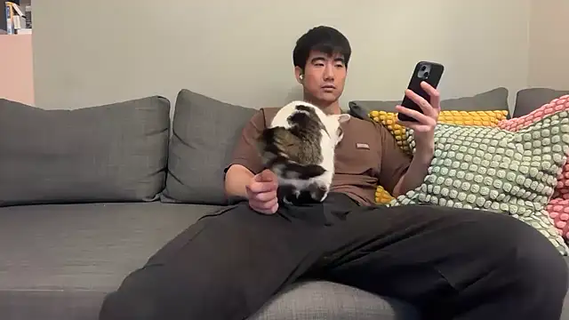 jungcock3210 online show from 7, 1, 2026