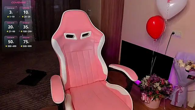 Snapshot of Jane_Paws chatting on 8, 2, 2025 Jane Paws online show from 8, 2, 2025