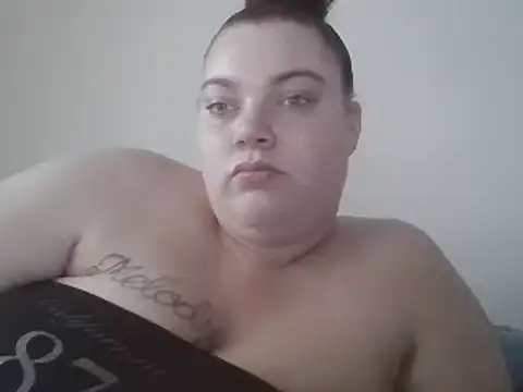 Snapshot of lolabun247 chatting on 9, 12, 2024 lolabun247 online show from 9, 12, 2024