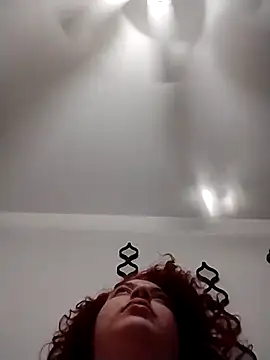 Snapshot of lolabun247 chatting on 29, 12, 2024 lolabun247 online show from 29, 12, 2024