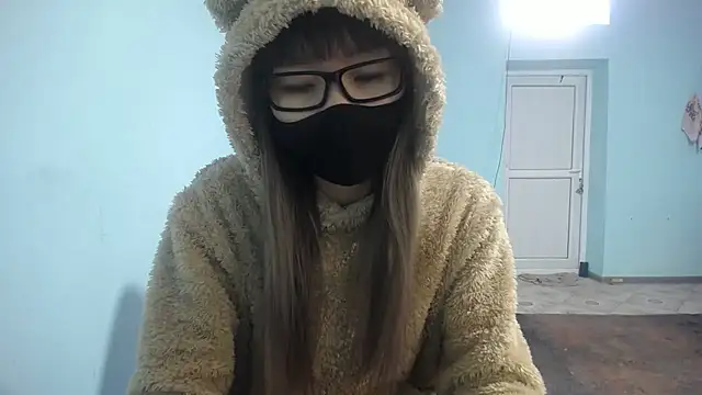 elllaaxx online show from 1, 3, 2025