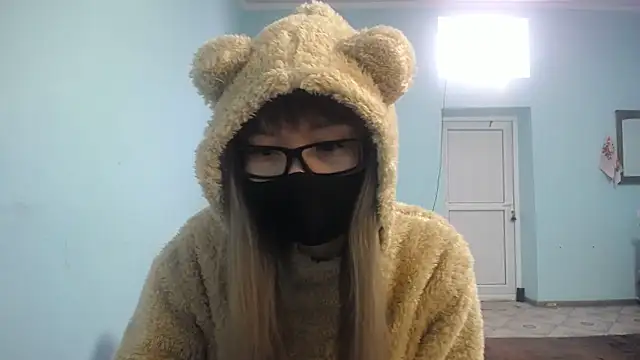 elllaaxx online show from 20, 3, 2025