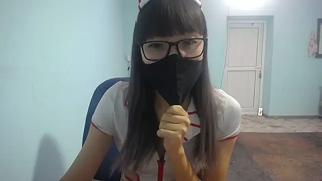 elllaaxx online show from 14, 9, 2025