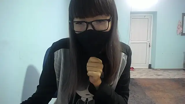 elllaaxx online show from 19, 9, 2025