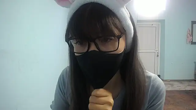 elllaaxx online show from 17, 10, 2025