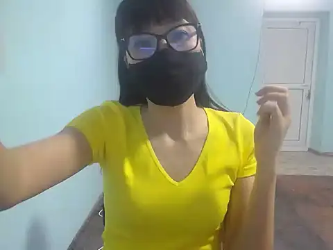 elllaaxx online show from 7, 5, 2026