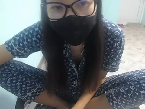 elllaaxx online show from 6, 7, 2026