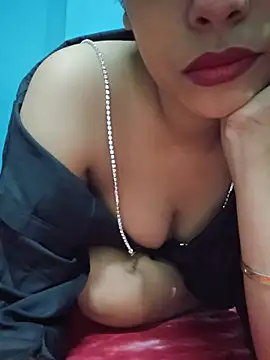 sexyindi couple online show from 4, 8, 2026