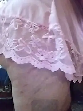 Lucia8600 online show from 5, 11, 2025