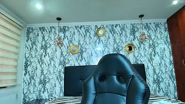 Naughty Kittenm online show from 22, 2, 2025