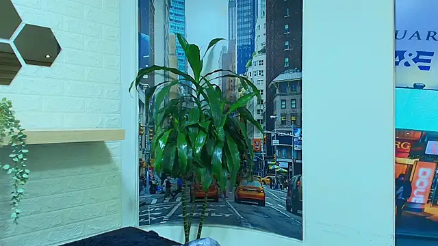 Naughty Kittenm online show from 7, 3, 2025