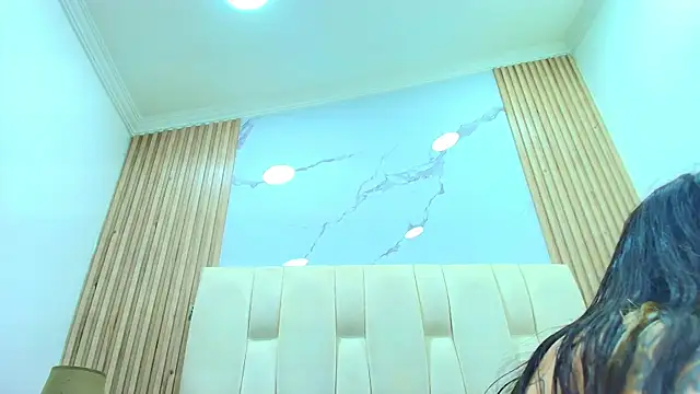 Naughty Kittenm online show from 9, 6, 2026
