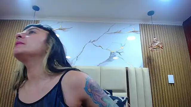 Naughty Kittenm online show from 24, 6, 2026