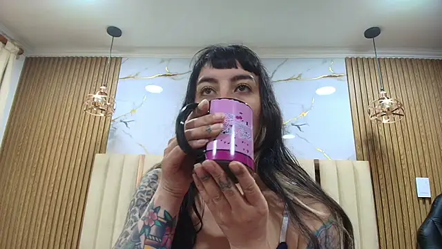 Naughty Kittenm online show from 3, 7, 2026