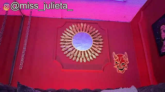 Julieta Russell online show from 1, 7, 2026