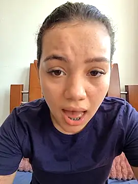 Snapshot of Angela_hank2 chatting on 17, 7, 2026 Angela hank2 online show from 17, 7, 2026