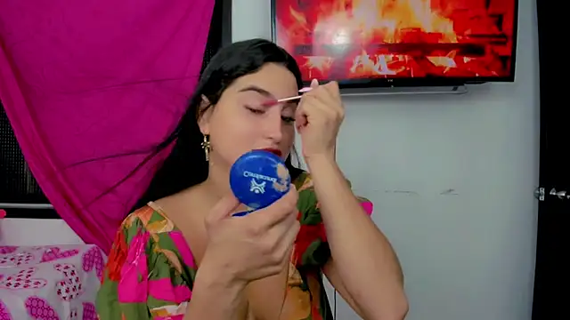 Snapshot of sunshine_uwu22 chatting on 12, 12, 2024 sunshine uwu22 online show from 12, 12, 2024