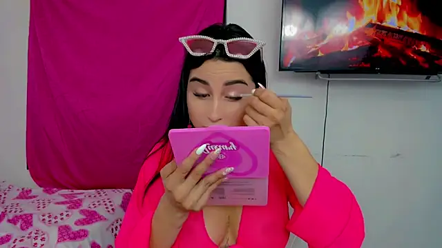 Snapshot of sunshine_uwu22 chatting on 24, 2, 2025 sunshine uwu22 online show from 24, 2, 2025