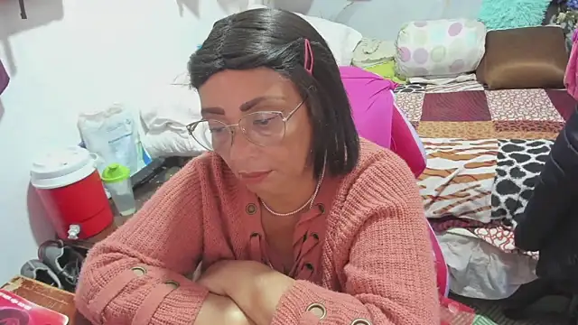 Mrs mommy  online show from 10, 3, 2026