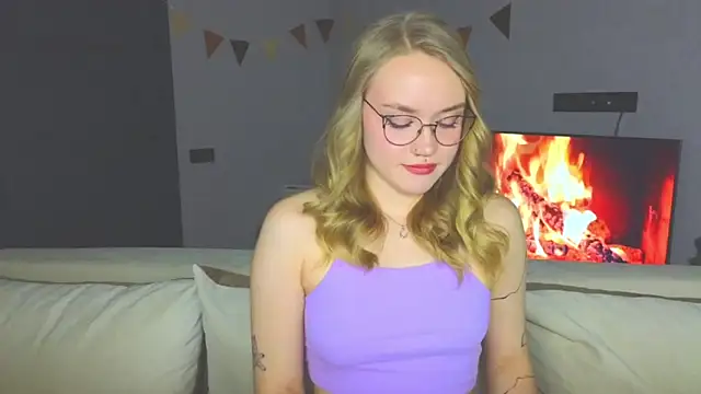 Aurora Golden1 online show from 9, 12, 2024