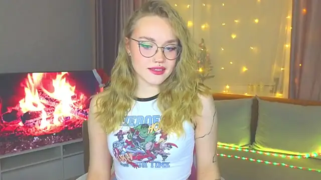 Aurora Golden1 online show from 6, 1, 2025