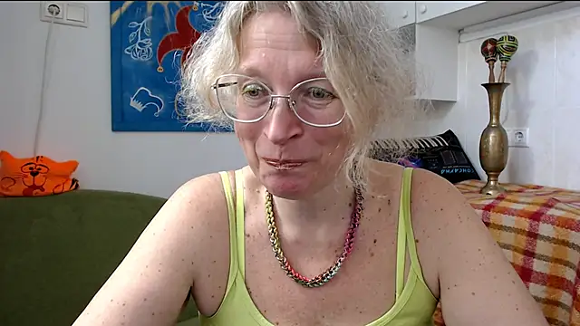 Snapshot of Zosya1111 chatting on 7, 2, 2025 Zosya1111 online show from 7, 2, 2025