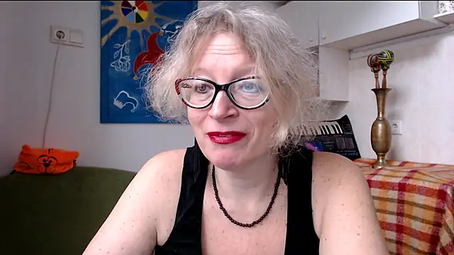 Snapshot of Zosya1111 chatting on 8, 2, 2025 Zosya1111 online show from 8, 2, 2025