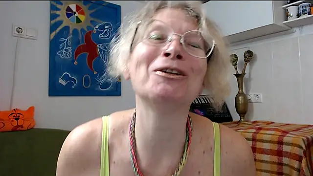 Snapshot of Zosya1111 chatting on 28, 2, 2025 Zosya1111 online show from 28, 2, 2025