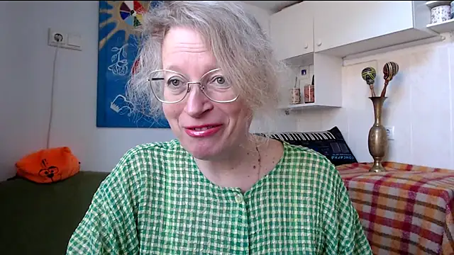 Snapshot of Zosya1111 chatting on 8, 3, 2025 Zosya1111 online show from 8, 3, 2025