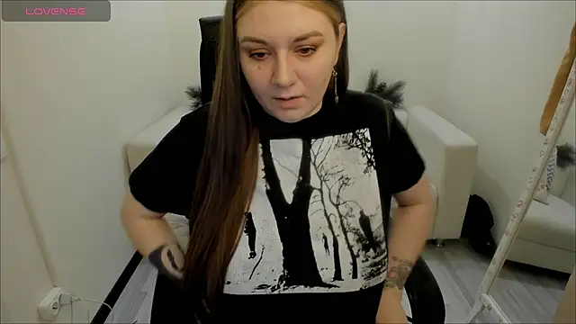 Snapshot of AlisaBacker chatting on 28, 12, 2024 AlisaBacker online show from 28, 12, 2024