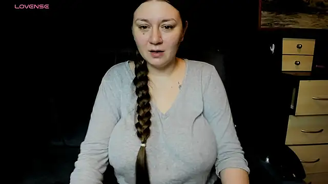 AlisaBacker online show from 18, 6, 2026