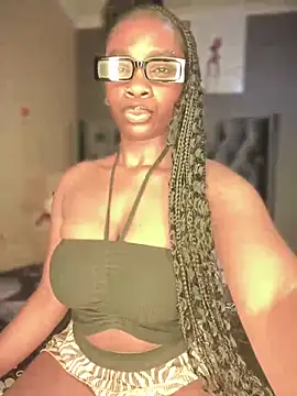 Snapshot of Candy-Heart chatting on 3, 1, 2025 Candy-Heart online show from 3, 1, 2025