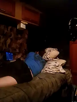 hothippie420 online show from 18, 9, 2025