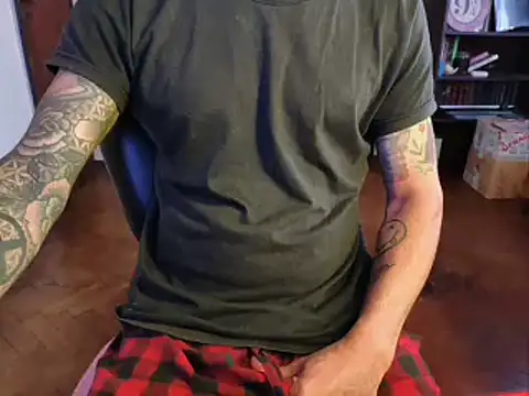 Snapshot of rumplstink chatting on 27, 10, 2025 rumplstink online show from 27, 10, 2025