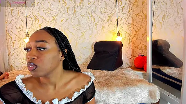 NATALIE PARKERR online show from 14, 11, 2025