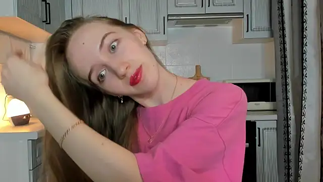 leslie my lovee online show from 7, 10, 2025