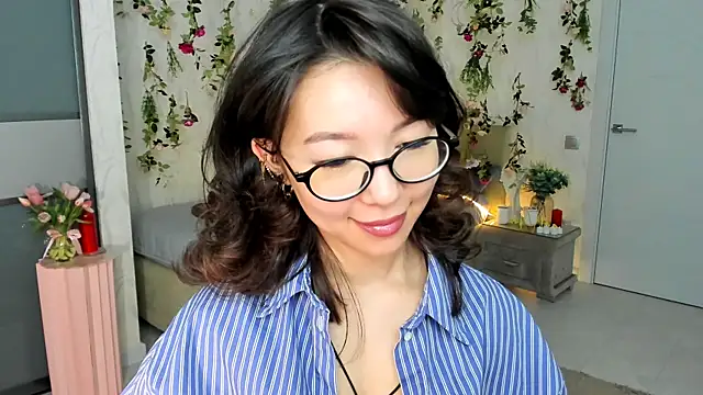 AgnieszkaBanana online show from 6, 5, 2026