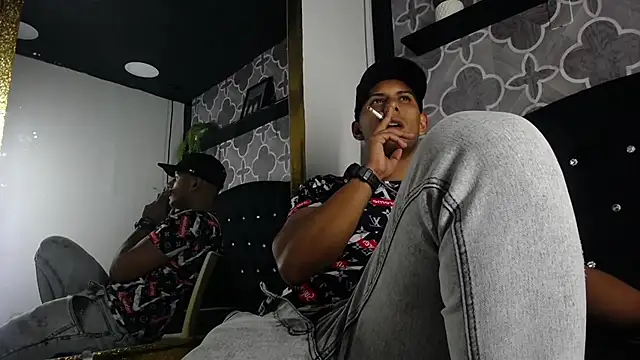 Chris Dick23 online show from 8, 7, 2026
