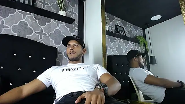 Chris Dick23 online show from 19, 7, 2026