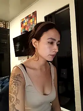 Snapshot of reme_ark23 chatting on 10, 2, 2025 reme ark23 online show from 10, 2, 2025