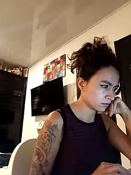 Snapshot of reme_ark23 chatting on 4, 3, 2025 reme ark23 online show from 4, 3, 2025