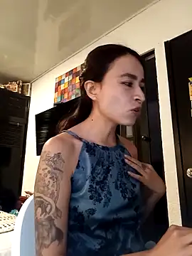 Snapshot of reme_ark23 chatting on 6, 3, 2025 reme ark23 online show from 6, 3, 2025