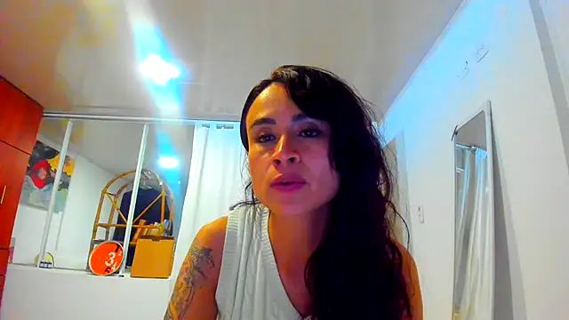 Snapshot of reme_ark23 chatting on 1, 11, 2025 reme ark23 online show from 1, 11, 2025